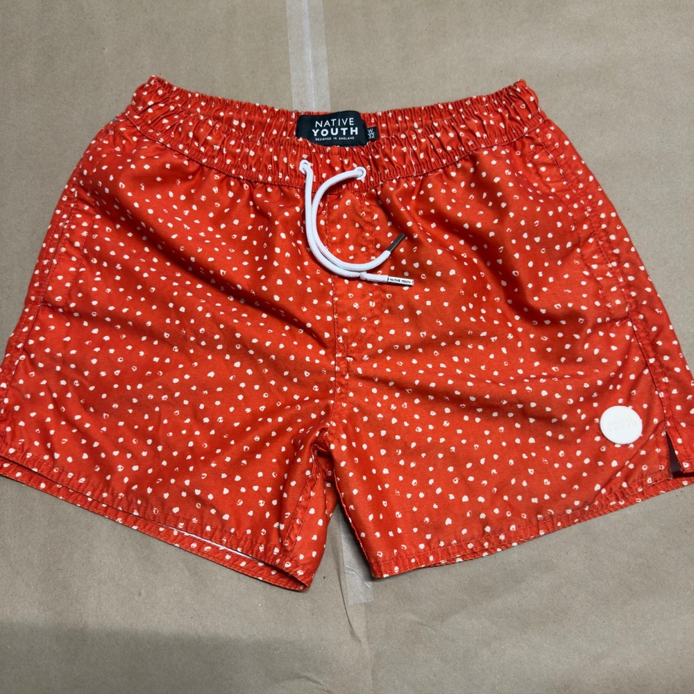 Native Youth Mens Swim Trunks Orange Red White Polka Dot Mesh Lined Size 32